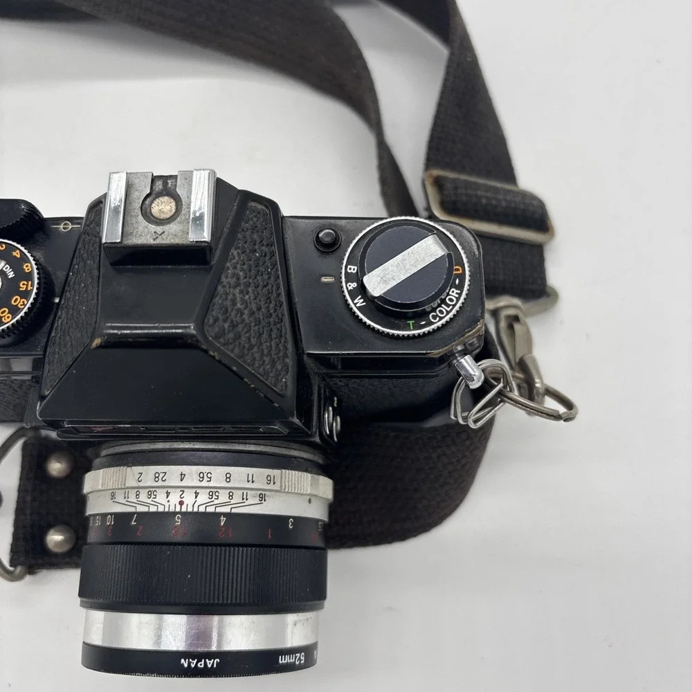 Vintage Gaf  L-CS 35Mm Film Camera With Carrying Strap
